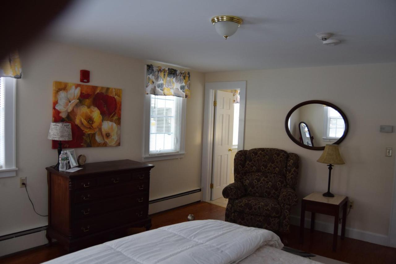 The New Hampshire Mountain Inn Wilmot Екстериор снимка